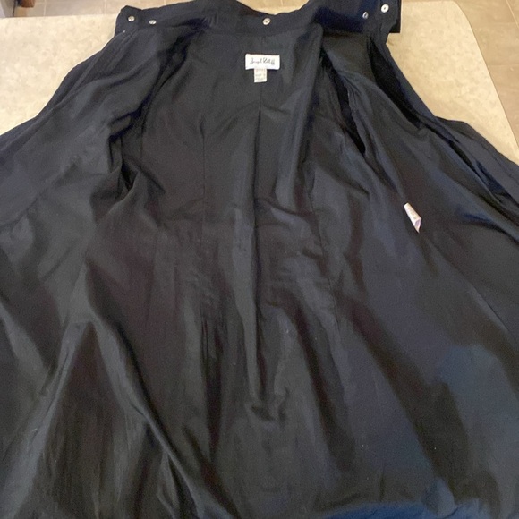 Joseph Ribkoff Black Bubble Hem Trench Coat - size 10 - Picture 6 of 7